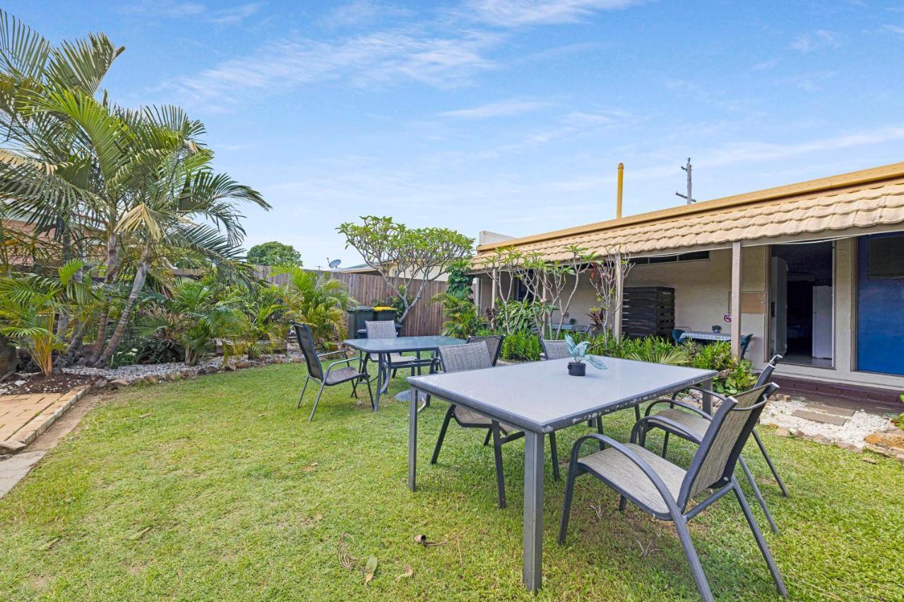 Bundaberg Coral Villa Motor Inn Eksteriør billede