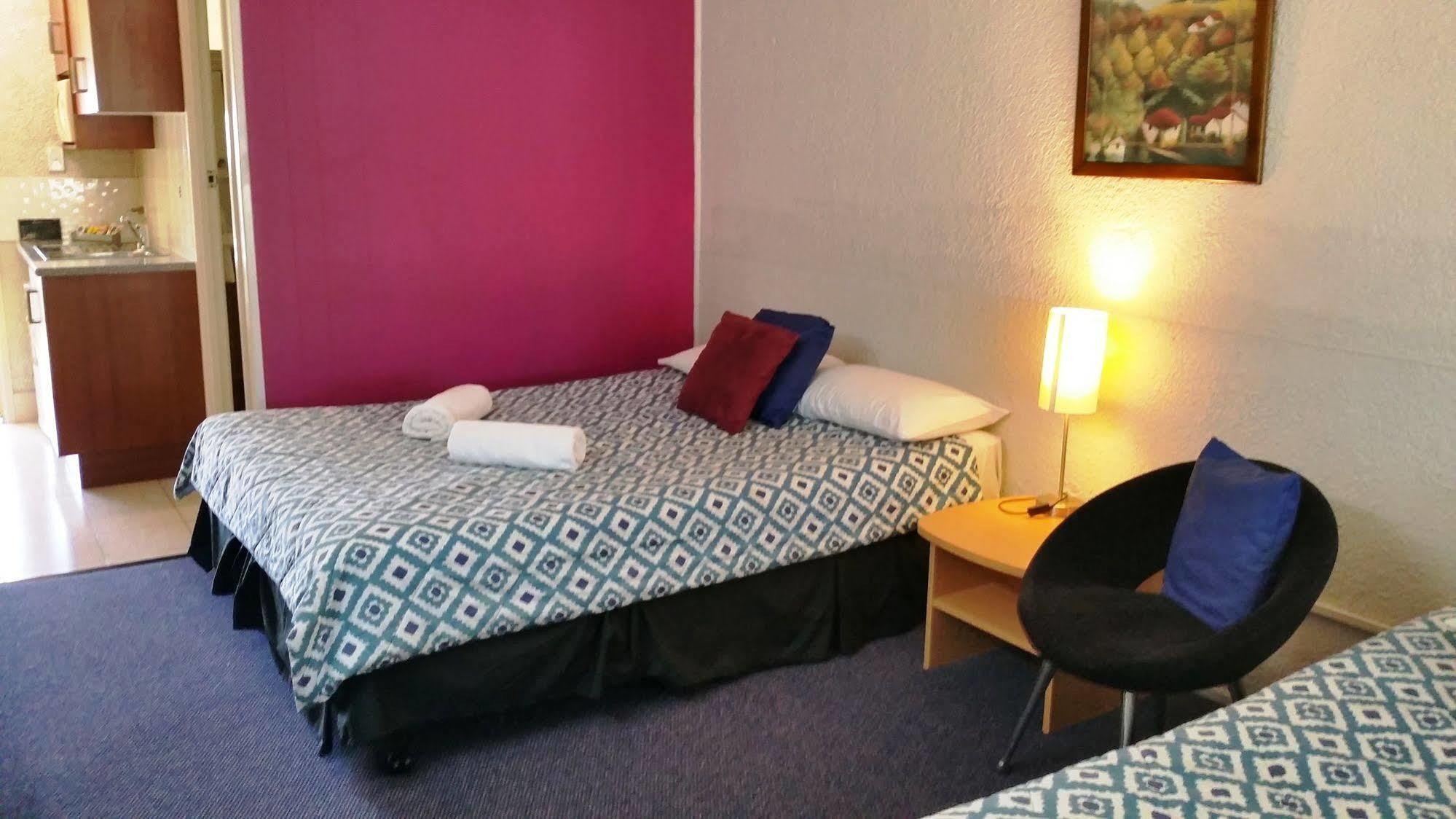 Bundaberg Coral Villa Motor Inn Eksteriør billede