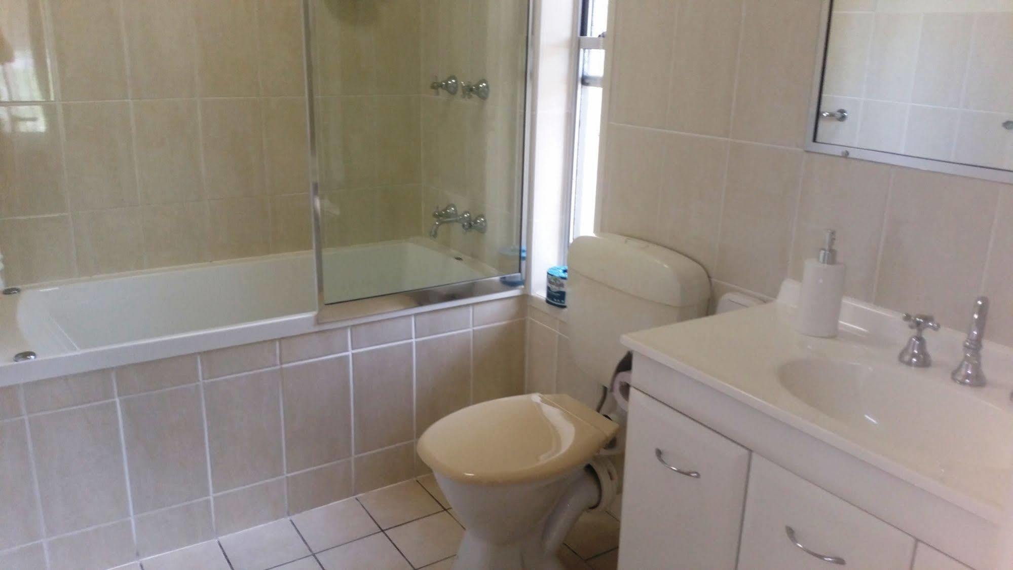 Bundaberg Coral Villa Motor Inn Eksteriør billede