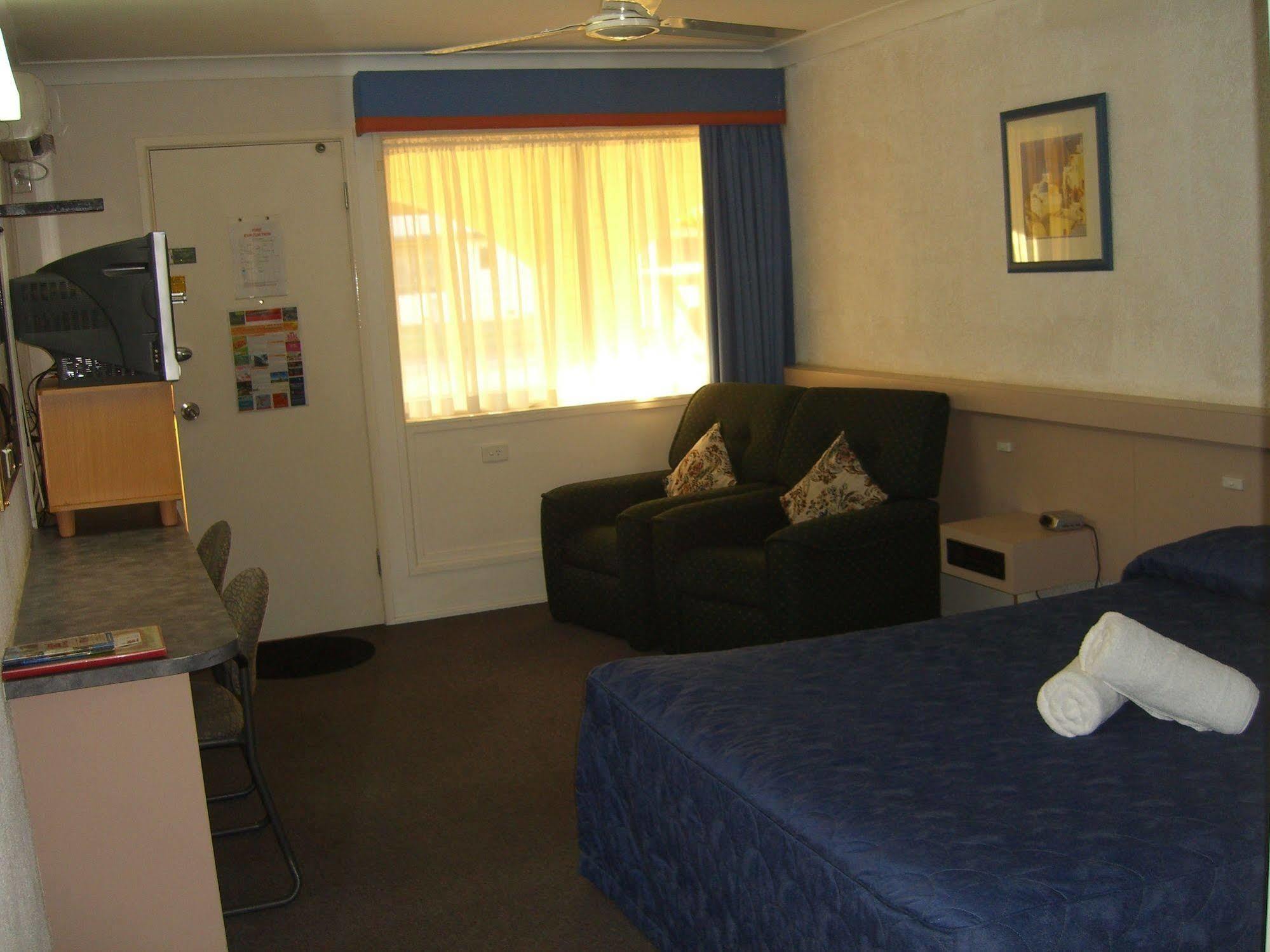 Bundaberg Coral Villa Motor Inn Eksteriør billede